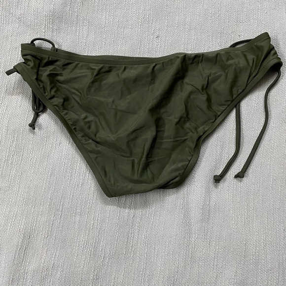 Bikini bottoms - Picture 3 of 3